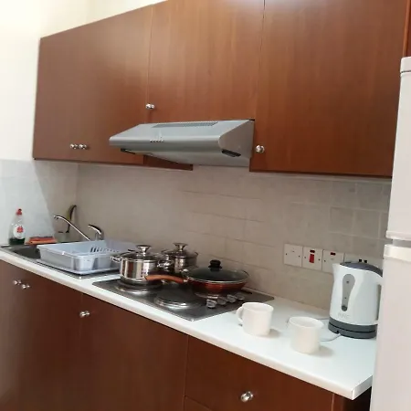 At לימסול