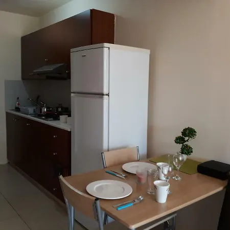Appartement At *